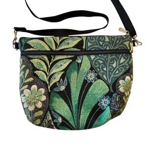Danny K Women's Green Floral Tapestry Shoulder Crossbody Bag Perfect Conditions